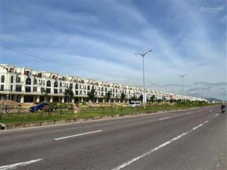 Bán đất nền dự án quy nhơn iconic 2ty5/nền thanh toán trong 12 tháng.ngân hàng hỗ trợ 70% giá trị
