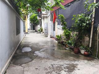 Bán đất thạch bàn, long biên * view công viên, đường thông thoáng 50m2 * giá 6,05 tỷ