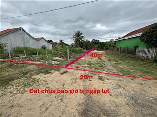 Đất chưa bao giờ bị ngập lụt, mặt tiền nguyễn thị minh khai, sơn hòa dt 20mx40m, 702m2 full đất ở