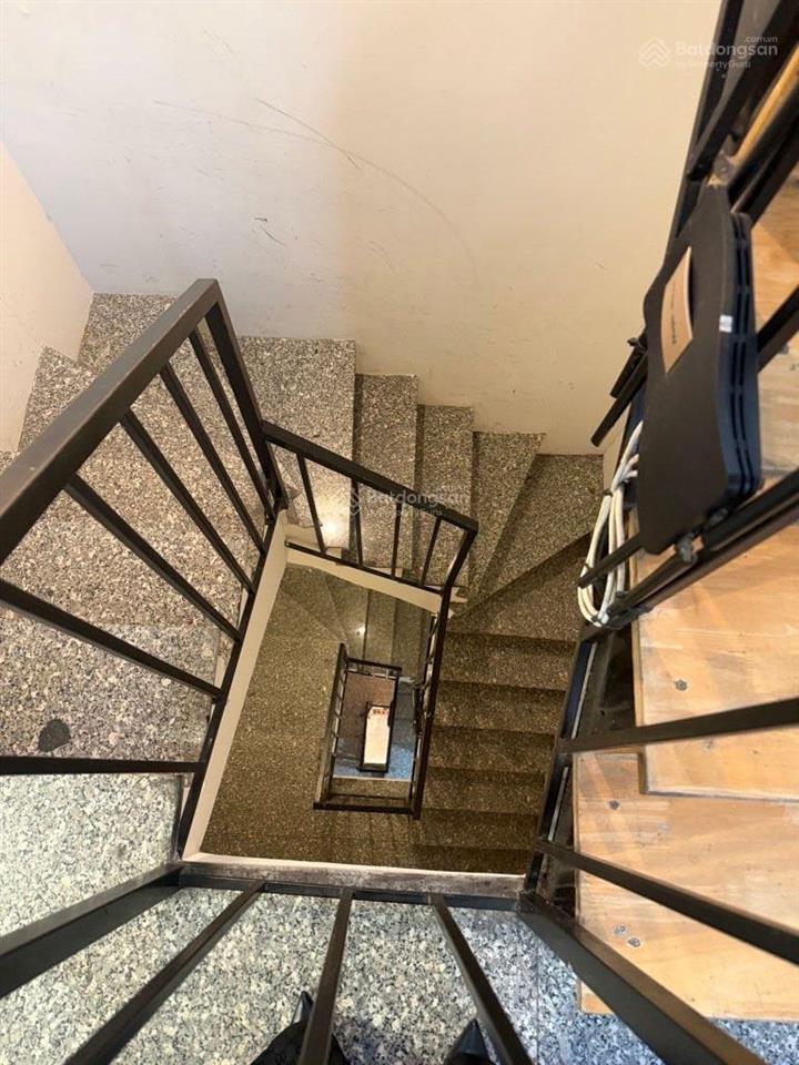 Bán nhà mặt phố cổ hàng bè ô tô nhà dòng tiền 105m82.5 tỷ