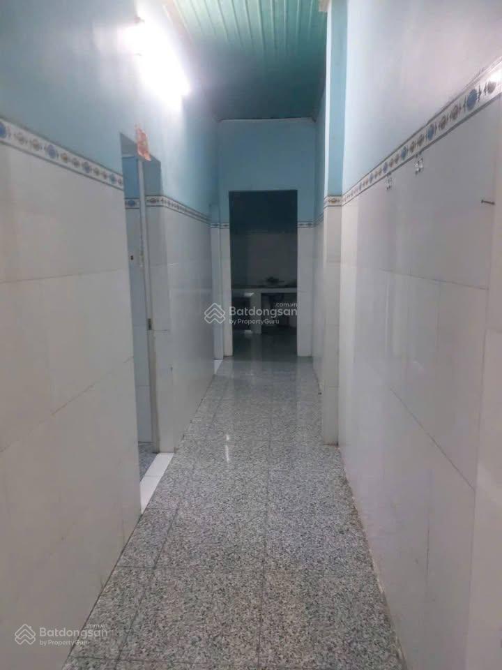 Bán nhà cấp 4 gác lửng trung tâm thị trấn củ chi sổ riêng, ở ngay!