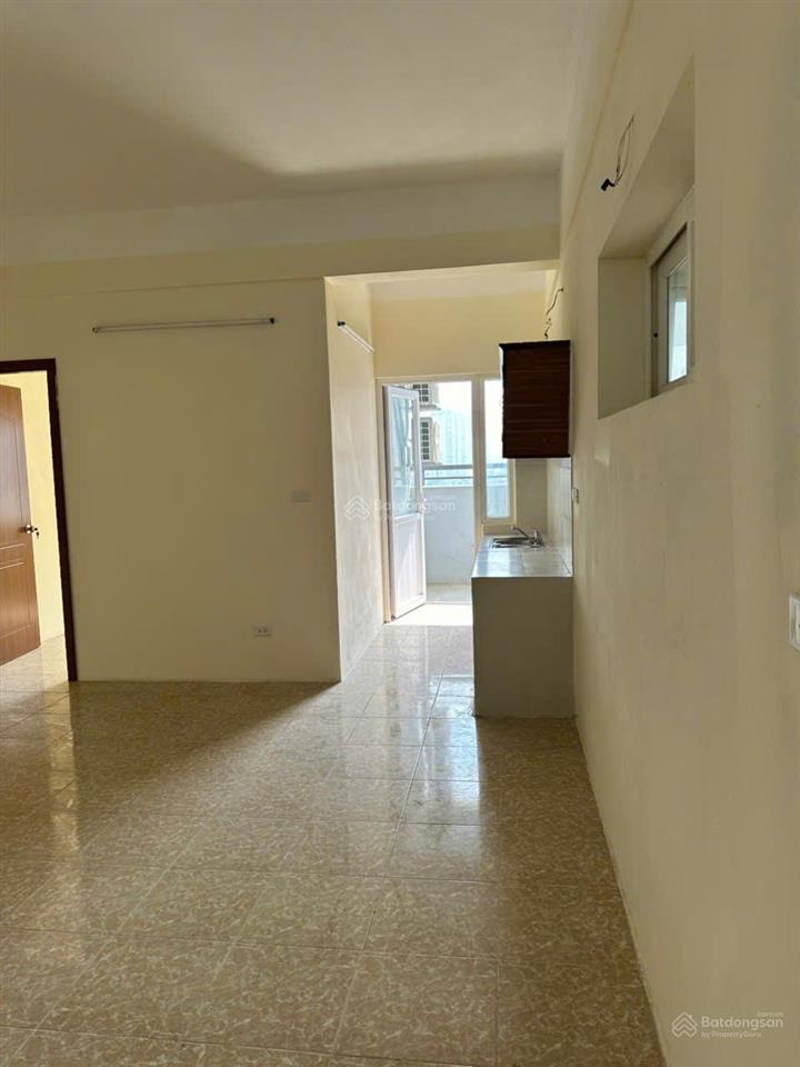 Giá tốt ! bán căn hộ 2pn 60m²giá 5 tỷ  30t nam trung yên trung tâm cầu giấy