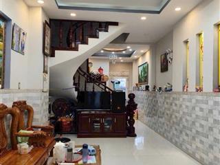 Hàng hiếm ql13 60m2, 3 tầng, 6 tỷ nhỉnh, đường oto 6m, giáp vạn phúc, xéo qua đường hiệp bình
