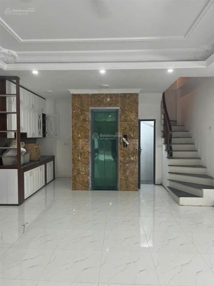 Bán nhà hoàng liệt  kđt linh đàm, 40m², 5 tầng, thang máy, ô tô vào nhà