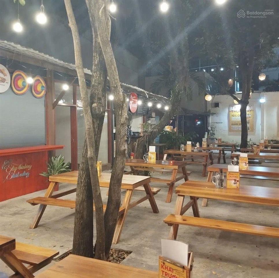 Bán đất tặng nhà, nguyễn thị thập, tân quy, quận 7. dt 630m2  ngang 20m, dòng tiền 1.5tỷ/n. chỉ 5x