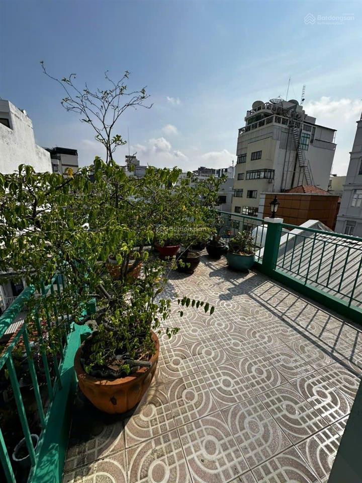 Nhà 2 mặt tiền đường nguyễn hữu cầu, tân định, quận 1, hcm, 58,4 m2 4 tầng 5pn. 3,2x18m