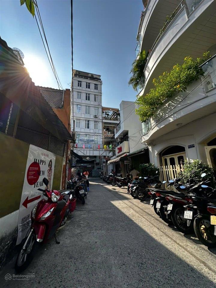 Nhà 2 mặt tiền đường nguyễn hữu cầu, tân định, quận 1, hcm, 58,4 m2 4 tầng 5pn. 3,2x18m