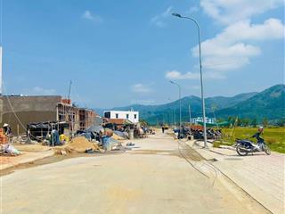 Trục chính 2 tháng 9, kkt vân phong. đường 16m , full thổ, 153.4m2. cách kđt 500m. giá 18tr/m2