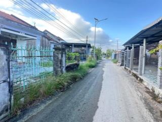 Đất thổ trong khu dân cư gần sân bay quốc tế vân phong, giá 1tỷ300, đường ô tô