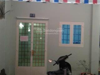 Bán nhà 40m2, nở hậu 4.5m,hẻm 6m xe tải quay đầu, gần sân bay