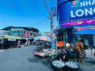 Chủ kẹt tiền gửi em bán đất ngay trung tâm hành chính thủ thừa, 100m2, giá siêu hời,  0985 494 ***