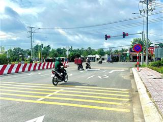 Nền giá rẻ, gần coopmart thủ thừa, giá chỉ 1.xx tỷ, sổ riêng,  0985 494 ***