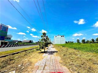 [ nguồn hiếm ngộp ] gần mt dt 818  sổ sẵn sang tên /  0985 494 ***