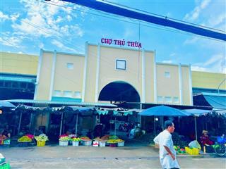 Khách muốn bán liền lô đất ngay chợ thủ thừa ở kinh doanh được ngay giá đang rẻ hơn khu vực 300tr