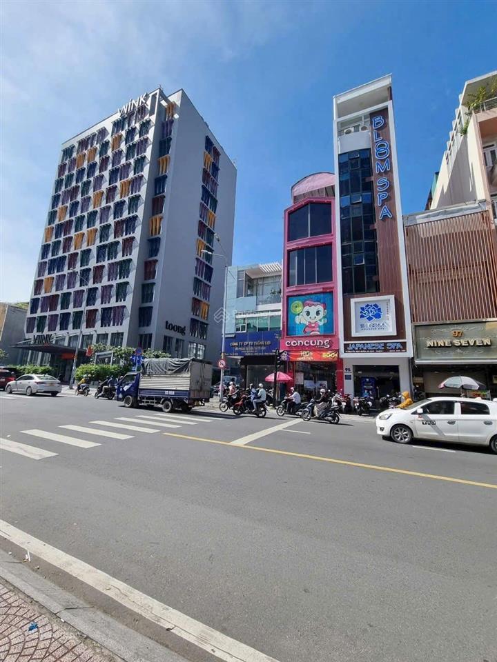 Bán nhà mặt tiền độc lập, tp. đường kinh doanh trung tâm tp. dt 5m x 20m. nhà 4 tầng, giá 13 tỷ tl