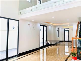 Shophouse 7x20m góc vườn, view công viên, có thang máy cho thuê 40 triệu.  0789 897 ***