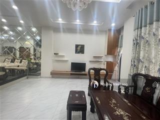 Nhà phố full nội thất đẹp cho thuê giá 30 triệu, view thoáng không đối nhà, chỗ để xe rộng rãi