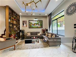 Hot  biệt thự hồ full nội thất sẵn vào ở diện tích 8x22m cho thuê 50 triệu thương lượng