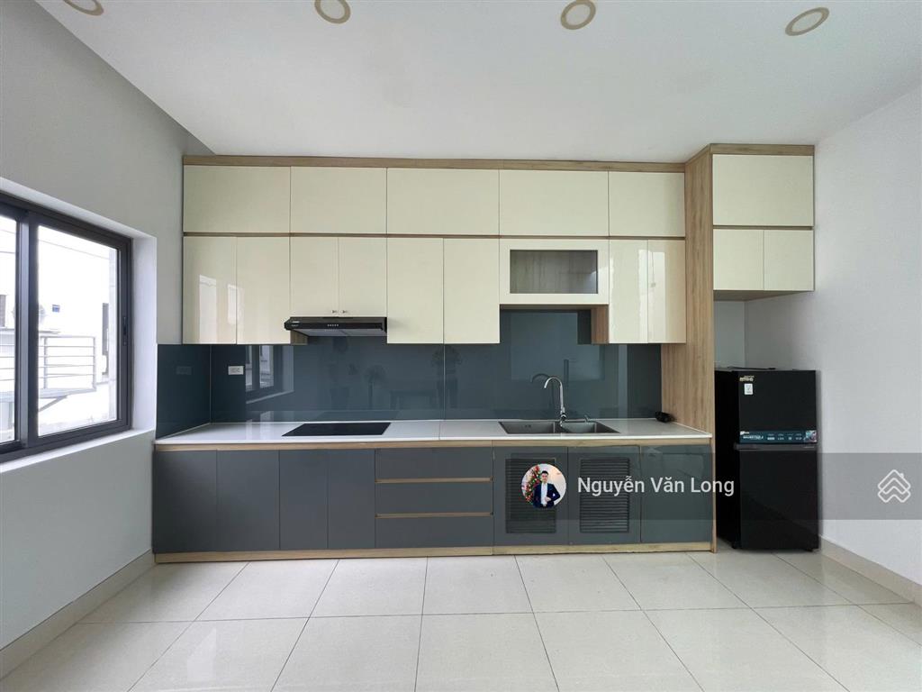 Shophouse hoàn thiện cơ bản có thang máy giá cực hot chỉ 30 triệu.  0923 121 ***