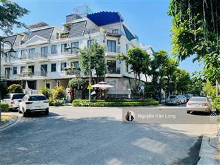 Cho thuê nhà phố hoàn thiện cơ bản view công viên giá 30 triệu, phù hợp kinh doanh, làm văn phòng