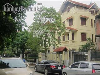Bán biệt thự khu đô thị yên hoà  lão thành cách mạng  cầu giấy  dt 200m2.  mặt tiền 13,66 m.