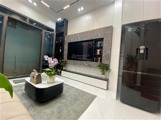 Hồng mai  hai bà trưng 5 tầng full nội thất giá 6.5 tỷ