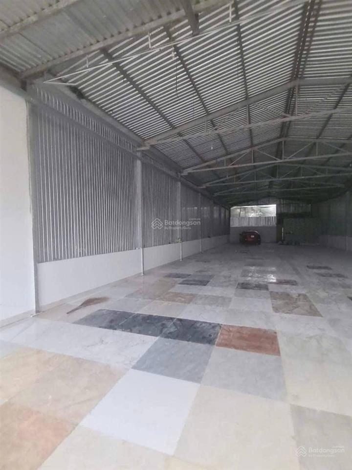 Kho xưởng 307m2 cần bán mặt tiền tỉnh lộ 835 xã phước lợi bến lức gần chợ gò đen