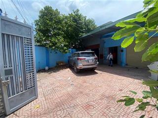 Chính chủ bán rẻ gấp nhà kho 531m2 full thổ sát mt nhựa, gần ubnd xã phước lợi  bến lức long an