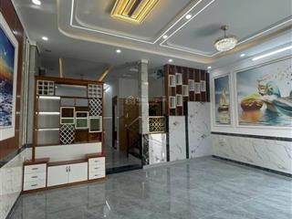 Bán nhà sổ riêng hoàn công giá rẻ phường tân vạn. dt 75m2 giá 3tỷ500tr đường rộng 6m