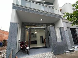 Nhà mới xây sổ riêng giá rẻ phường tân vạn. dtsd 120m2 giá 2tỷ500tr, ngân hàng hỗ trợ 70%