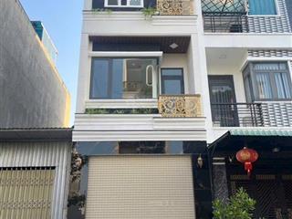 Lên sóng nhà giá 3tỷ150/64,8m2 đường trần quang diệu, phường 14, quận 3. sát mặt tiển lê văn sỹ