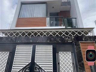 Nhà mới 4tầng giá 3tỷ390/75m2  trần quang diệu, p14, q3. thông 2 mặt tiền trường sa và lê văn sỹ