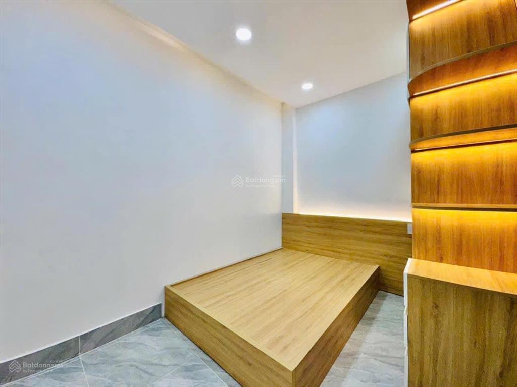 Siêu phẩm cập bến 101,2m2 đường lê văn hưu, bến nghé, quận 1, cạnh ubnd quận 1