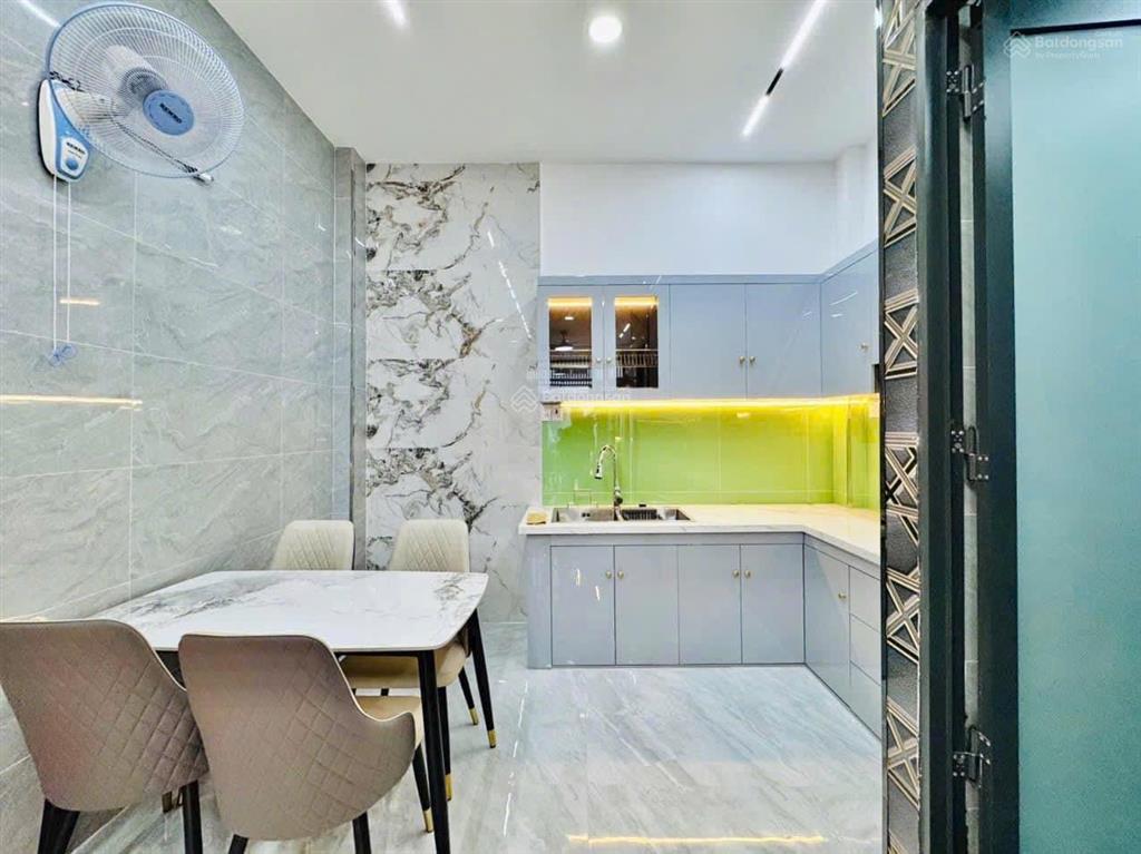 Siêu phẩm cập bến 101,2m2 đường lê văn hưu, bến nghé, quận 1, cạnh ubnd quận 1