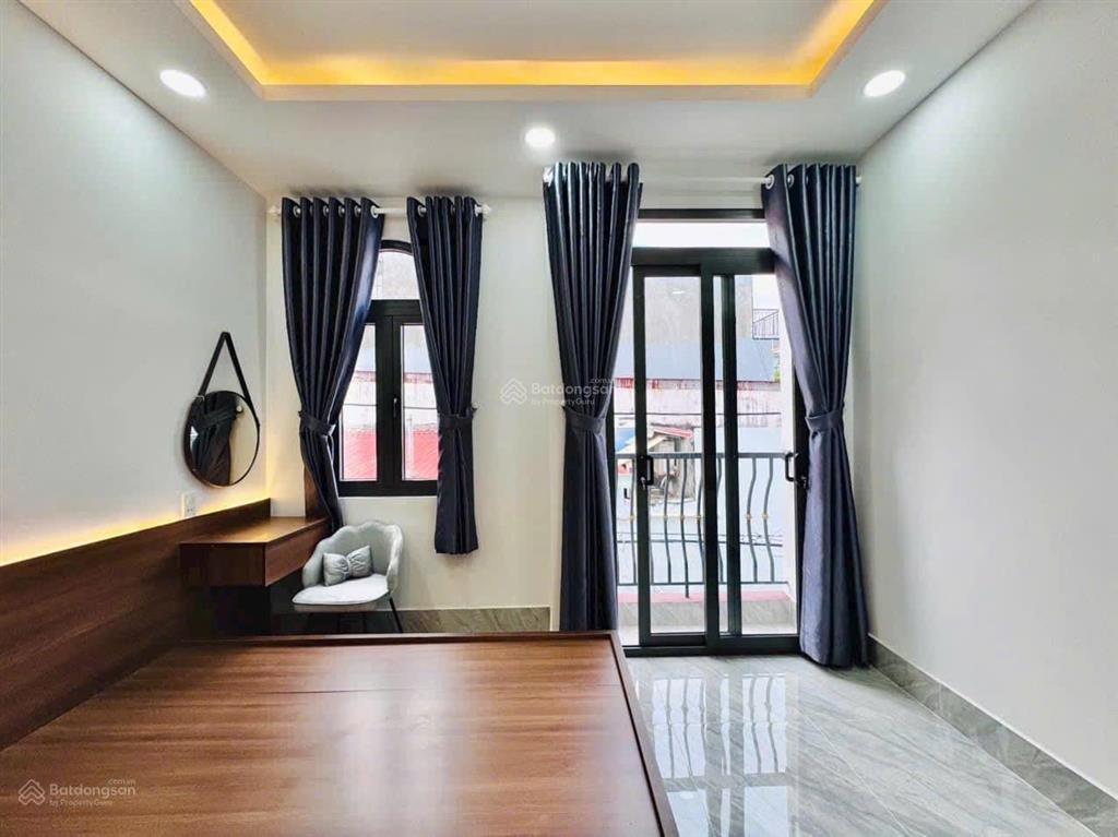 Siêu phẩm cập bến 101,2m2 đường lê văn hưu, bến nghé, quận 1, cạnh ubnd quận 1