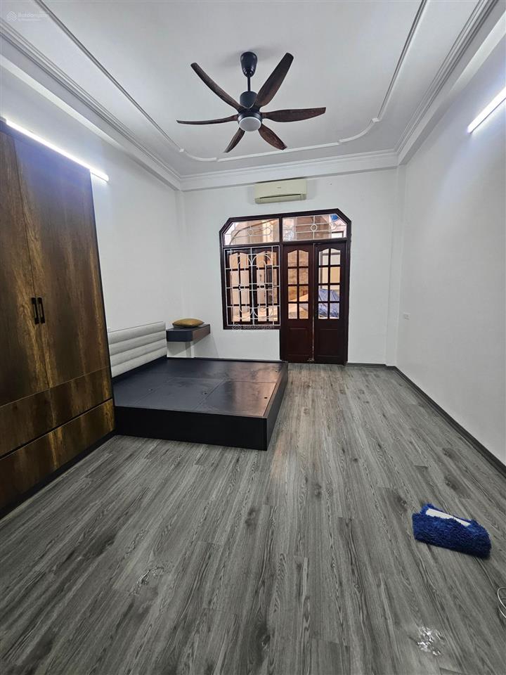 Hàng hiếm 7,9 tỷ, 35m2, 4,13m mặt tiền, ngõ nông, thông võng thị, tây hồ