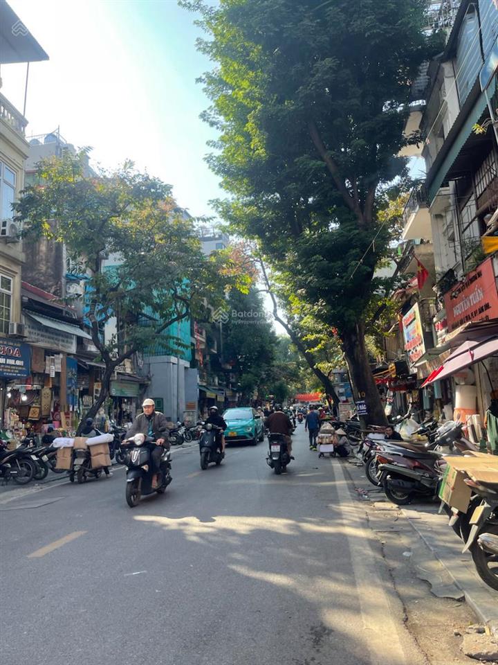 Mặt phố hoàn kiếm, 86m2, 4 tầng, 4,55m mặt tiền, giá 79 tỷ