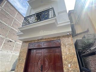 Bán nhà liên mạc 50m2 x 4 tầng, full nội thất tiền tỷ gần sân chơi ô tô đỗ gần giá chỉ 5,8 tỷ