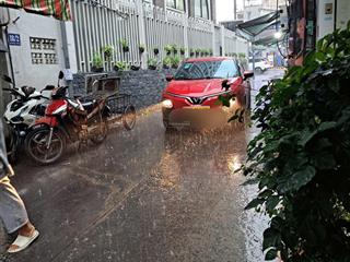 Cách mạng tháng tám  quận 10  60m2  3 tẩng btct  hoàn công  sổ đẹp  nhỉnh 9 tỷ.