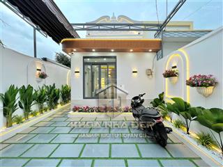 Nhà đẹp sân vườn "cực chill" huỳnh tấn phát, nhà bè