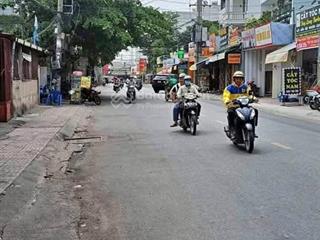 Đất kinh doanh tốt tại dĩ an bình dương cách đt 743 300m, gần ngã ba tân vạn , 90m2 , sổ sẵn