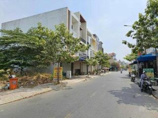 Đầu tư ngôp, giá tốt 100m2 tại nguyễn duy trinh, phú hữu, quận 9, gần chợ và trường học 1 tỷ 950