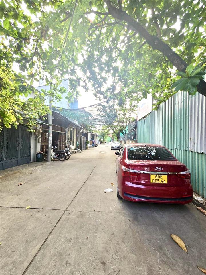 Bán đất 50 tr/mv8*21nguyễn thị thập quận 7 164 mv  vuông vức đường xe hơi 8m tiện xây chdv