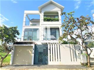 Villa mới tinh  hầm 2 lầu, dt 420m2 tại đường 17 song hành chỉ còn 45tr  thoáng