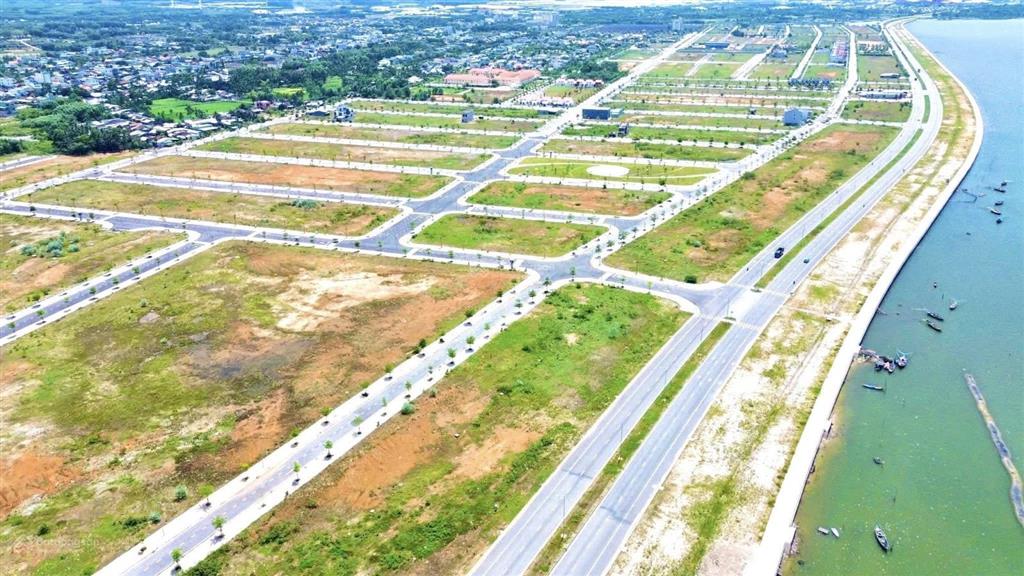 Lô góc vịnh an hoà duy nhất giá đầu tư tại vịnh, hướng tây nam vị trí trung tâm đông đúc kinh doanh