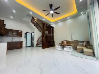Bán nhà mỹ đình  dân xây  mặt tiền rộng  8,5tỷ