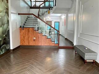 Bán nhà ngõ 35 lê đức thọ mỹ đình  5 tầng  full đồ  1 nhà ra ô tô chạy vèo vèo  8,x tỷ