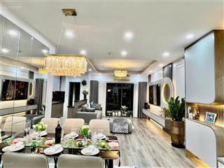 Chính chủ cho thuê căn 2 ngủ 102m hapulico. giá 15tr/tháng   0946 566 ***