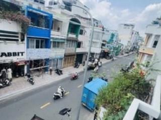 Gia đình cần bán gấp căn góc 2 mt ngay lê văn sỹ 55m2  nhà 5 tầng. hđt 45tr/tháng. giá 17 tỷ tl