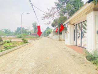 Dt 60,9m2 trục chính kim đái kim sơn sơn tây
giá 1,5tỷ  0979 685 ***